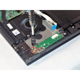 Замена платы ввода-вывода Dell Chromebook 13-7310